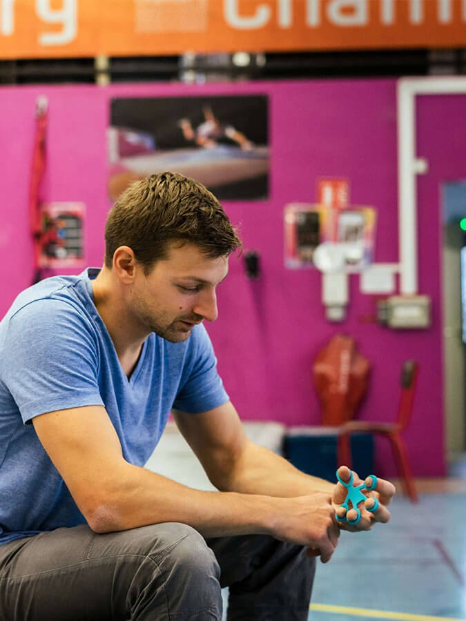 YY Vertical Alien Finger Resistance Trainer