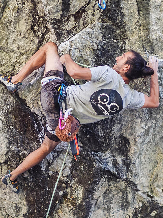 YY Vertical Chalk Bag